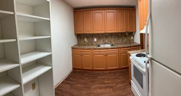 featured image of 10025 S Nob Hill Cir