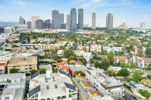 featured image of 1835 Holmby Avenue