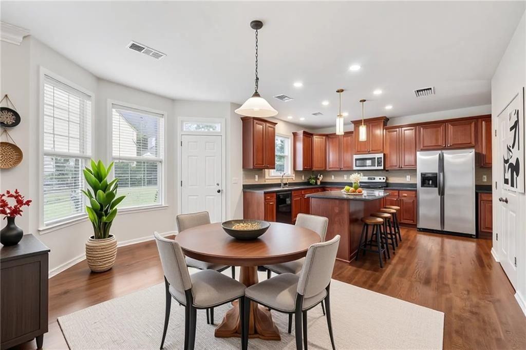 3134 Flery Way - Photo 6 of 40