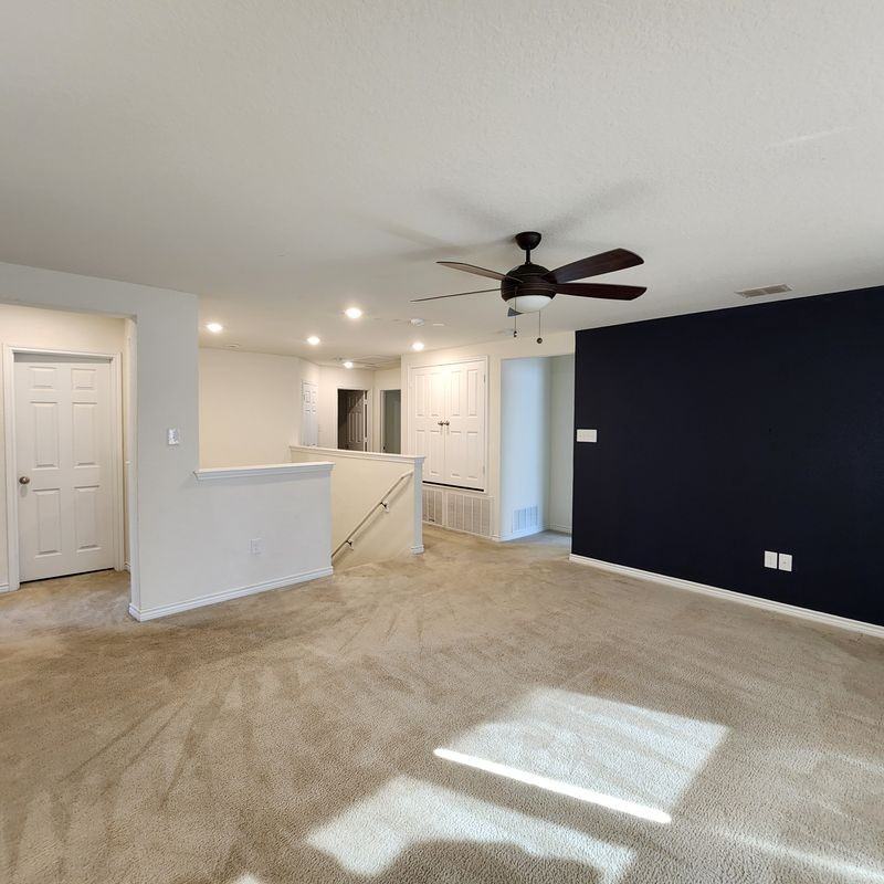 330 Anchor Blf - Photo 3 of 21