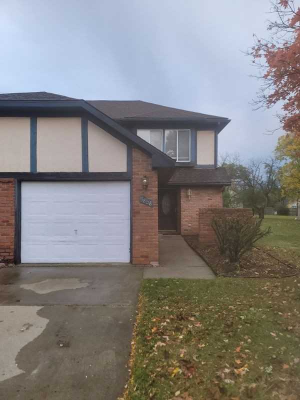 5858 Niles Dr - Photo 2 of 21