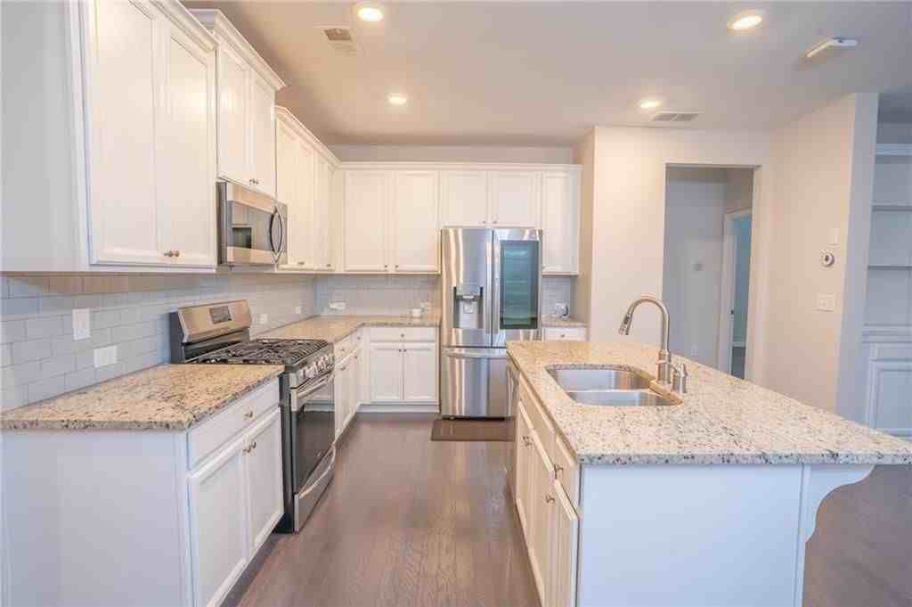 2420 Boxwalking Ct - Photo 7 of 43