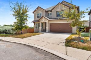 featured image of 2838 Cliff Cyn