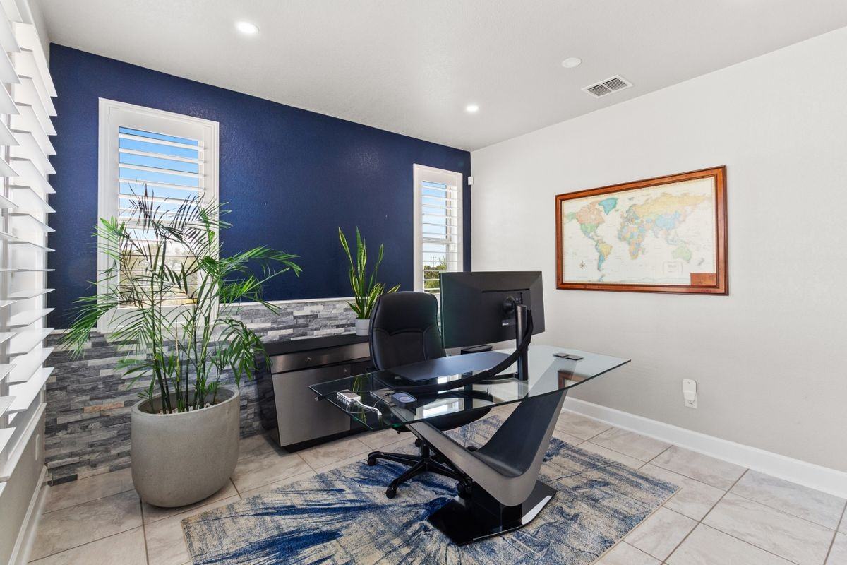 2838 Cliff Cyn - Photo 3 of 22