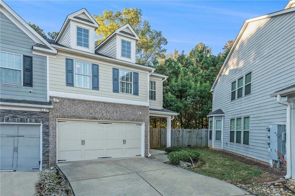 3989 Princeton Lakes Pass Sw - Photo 2 of 25