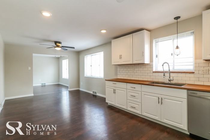 93 Martera Pl - Photo 6 of 14