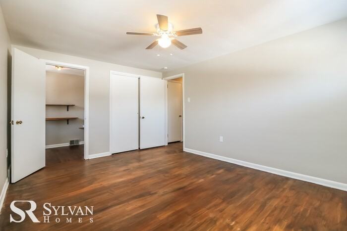 93 Martera Pl - Photo 7 of 14