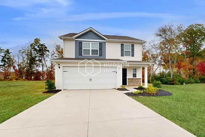 499 Aubrey Woods Dr - Photo 4 of 37