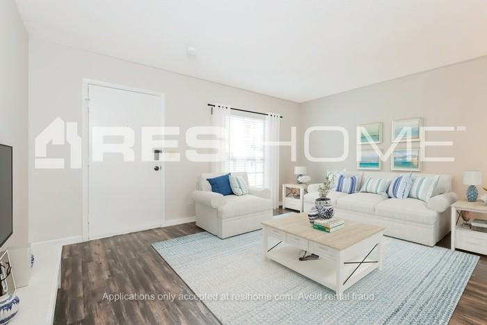 703 Valley Hill Dr - Photo 7 of 21