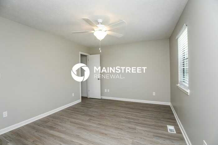 2212 Cedar Creek Ln - Photo 6 of 16