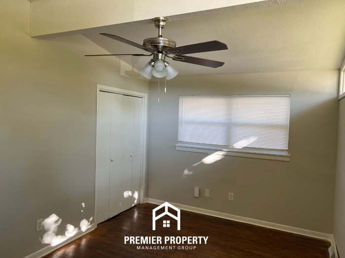 2322 Rodgers Dr Ne - Photo 5 of 30