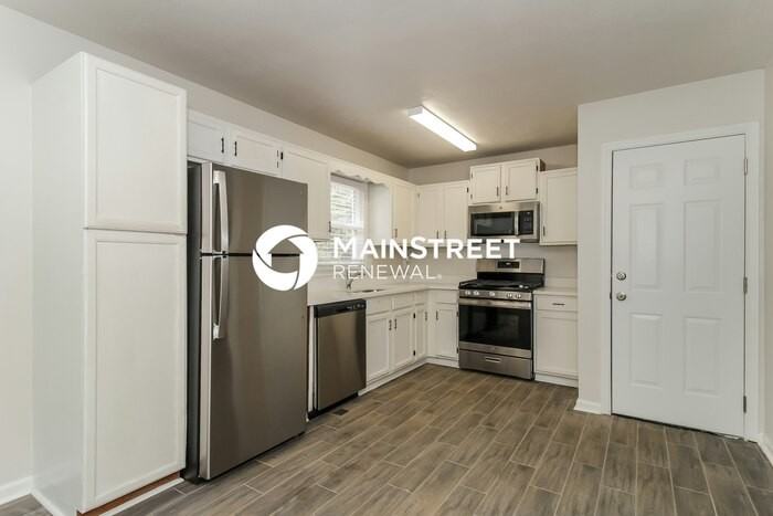 175 Sumer Ln S - Photo 4 of 17