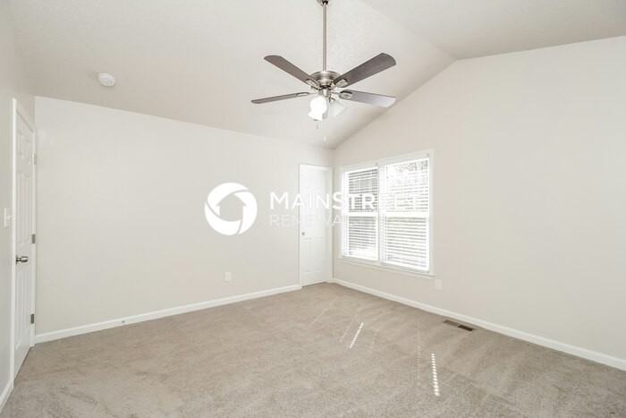 175 Sumer Ln S - Photo 5 of 17