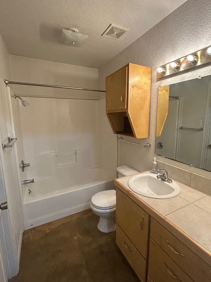 4692 Old Dallas Rd - Photo 4 of 5