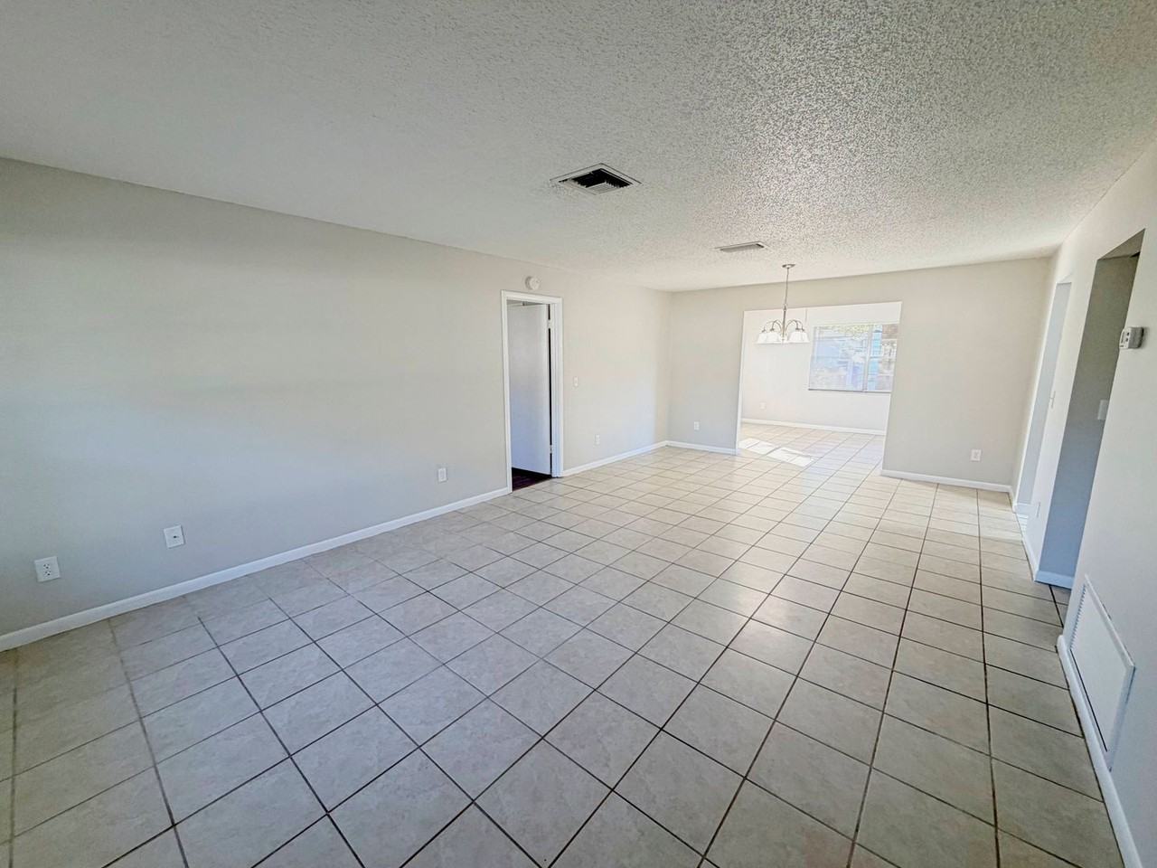 283 Almansa Rd - Photo 2 of 16