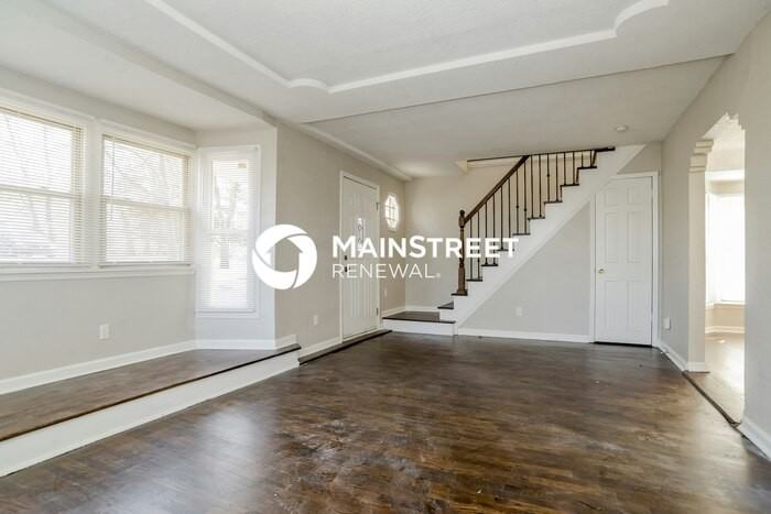 8840 N Main St - Photo 4 of 17