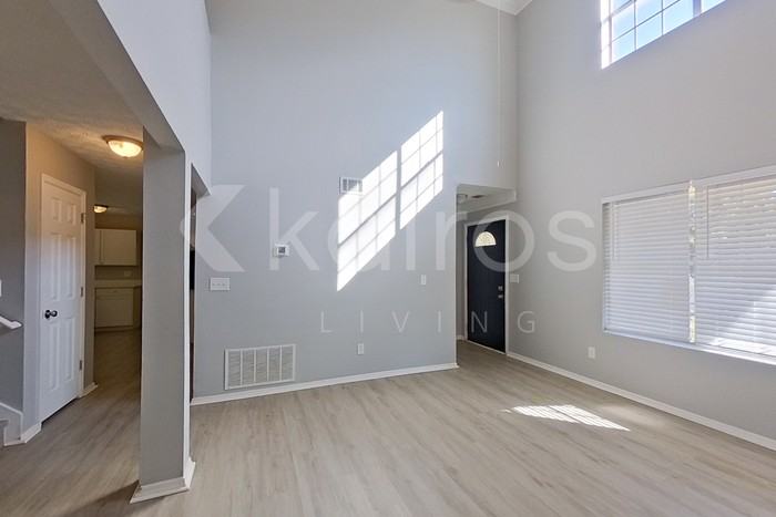 3160 Creekwood Drive - Photo 2 of 23