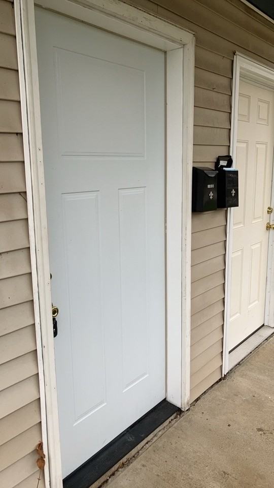 4502 Elliot Ave - Photo 5 of 34