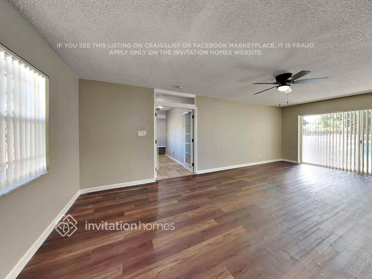 5020 Taylor St - Photo 4 of 21