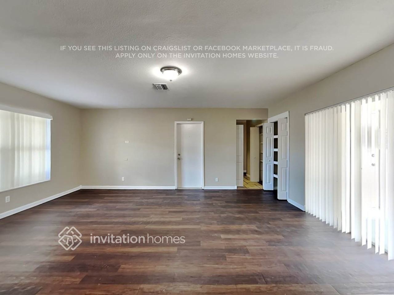 5020 Taylor St - Photo 5 of 21