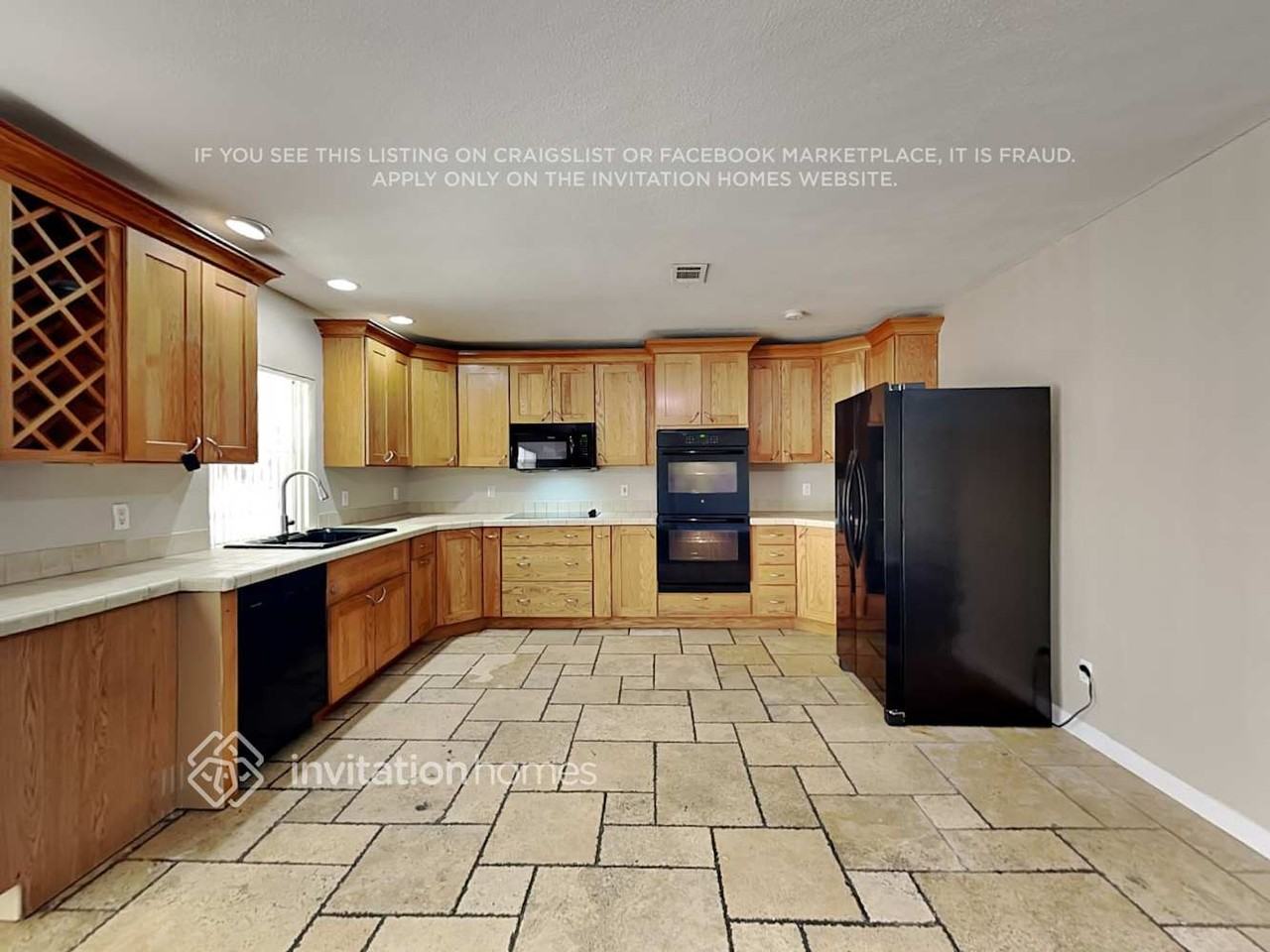 5020 Taylor St - Photo 6 of 21