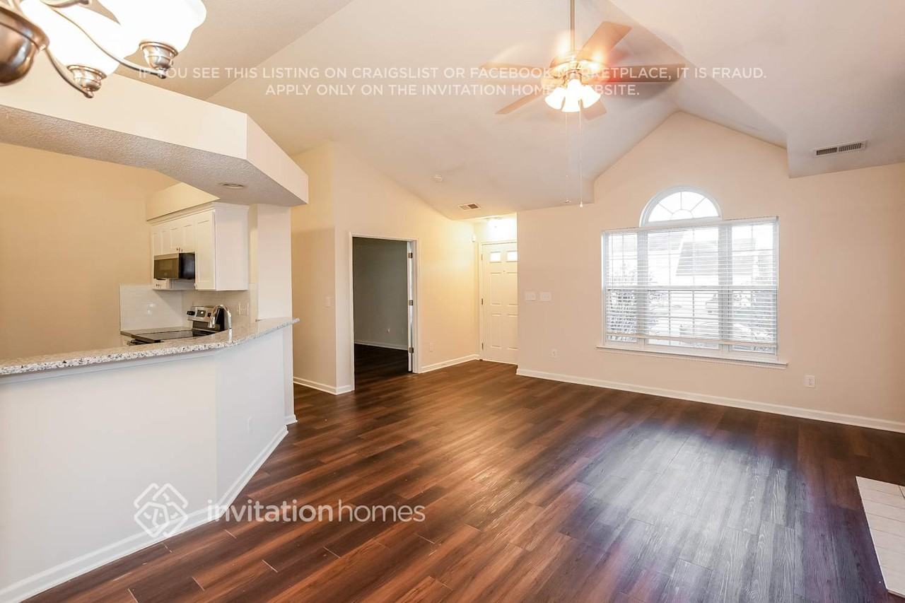 5743 Heron Point Place Southwest - Photo 5 of 17