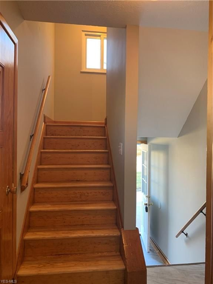 6311 Theota Ave - Photo 5 of 17