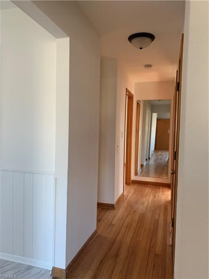 6311 Theota Ave - Photo 6 of 17