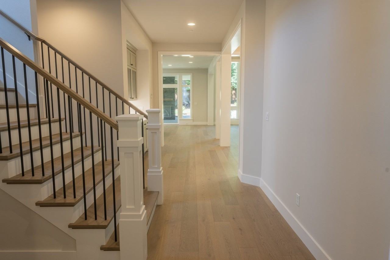 10420 Ne 112th St - Photo 3 of 50