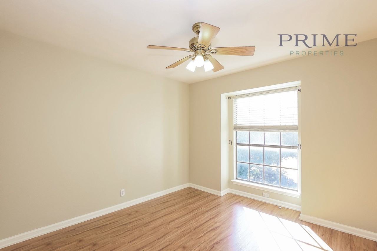 2802 Hummingbird Cir - Photo 7 of 15