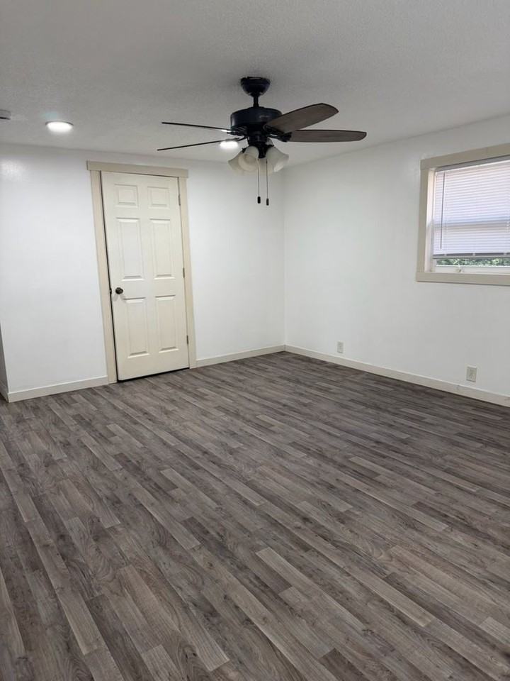 7510 E 620 S - Photo 7 of 22