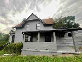 1805 Gray St - Photo 1 of 1