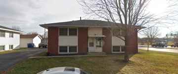 featured image of 1144 10 1/2 Ave Se