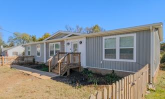 218 Lindy Dr - Photo 1 of 1