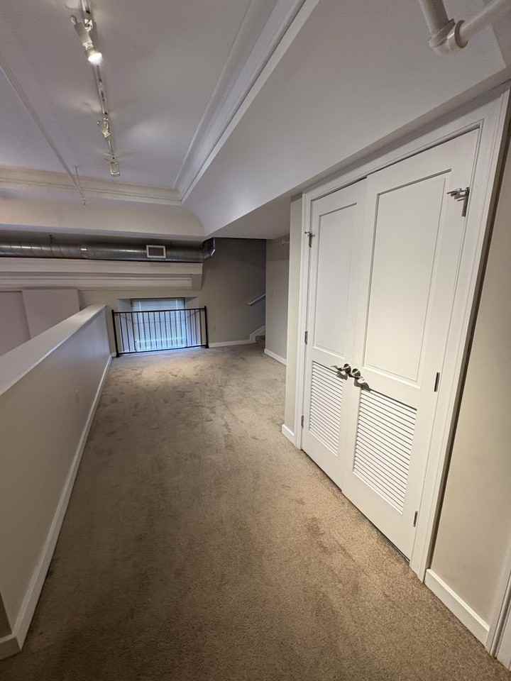 125 W. Saratoga St - Photo 5 of 50