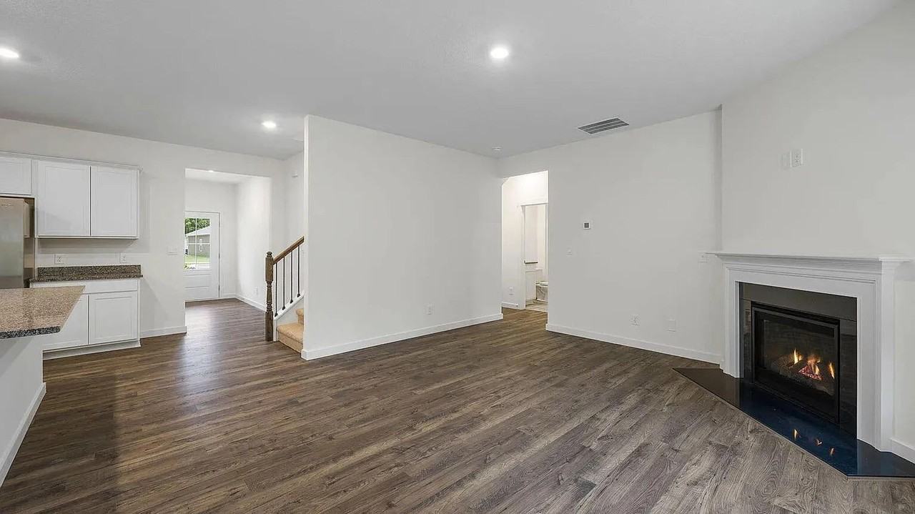 3111 Highline Dr - Photo 3 of 17