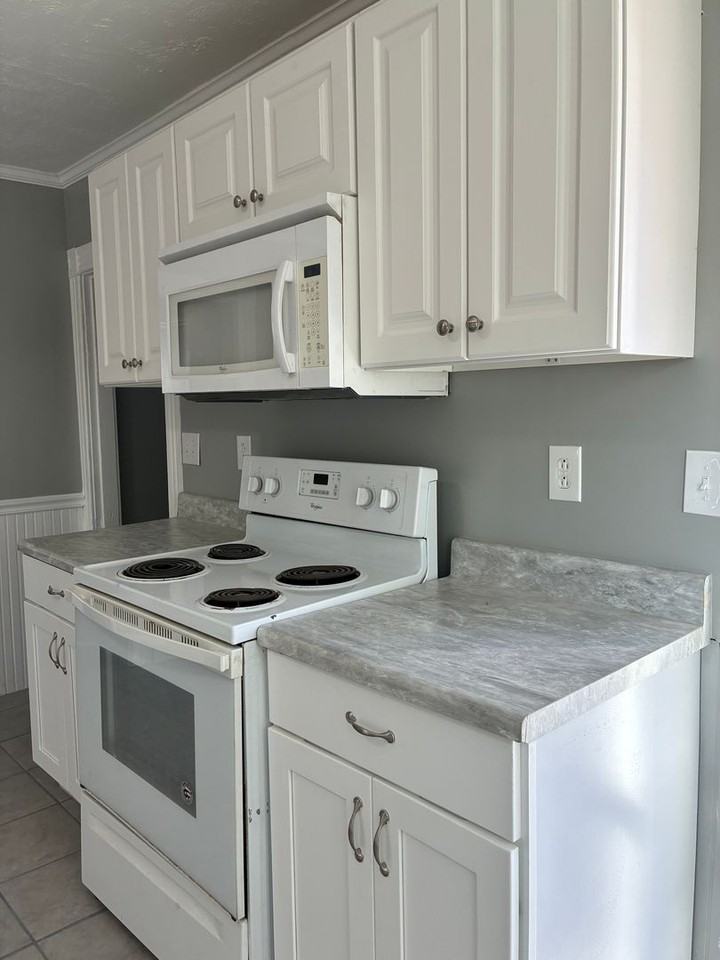 63 Second Street - Photo 3 of 17