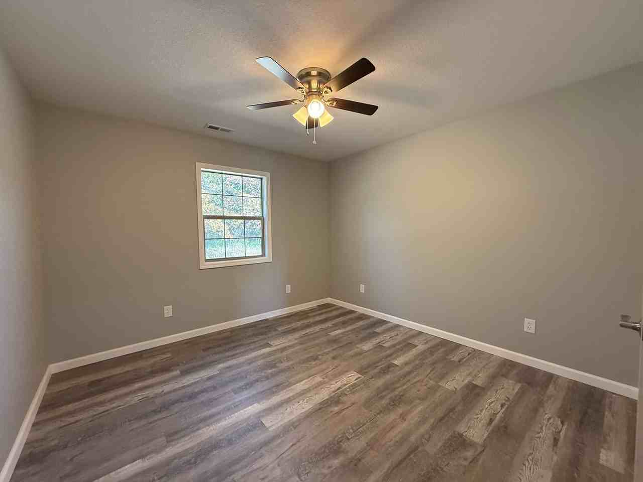 105 105 Blue Star Lane - Photo 3 of 12