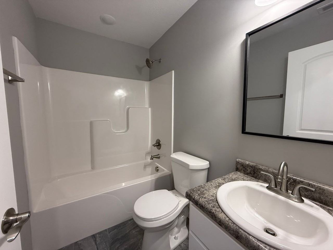 105 105 Blue Star Lane - Photo 4 of 12