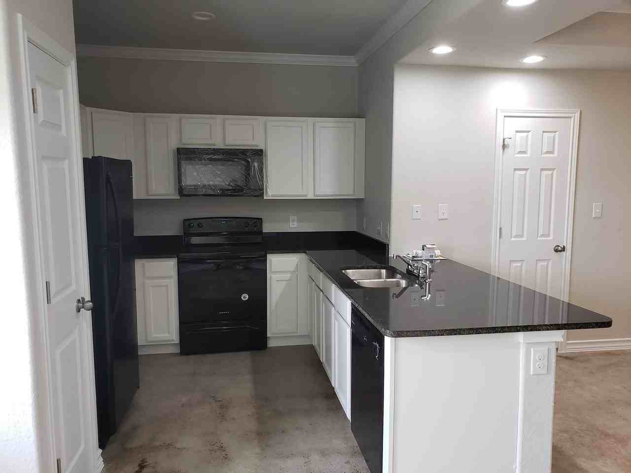 16914 Spirit Brk #2 - Photo 5 of 12