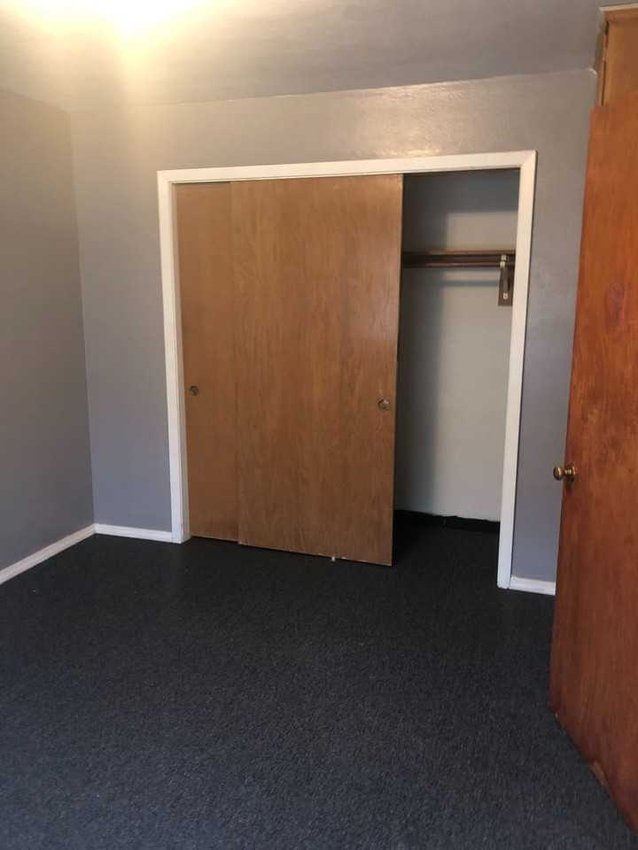 654 Stryker Ave - Photo 3 of 8