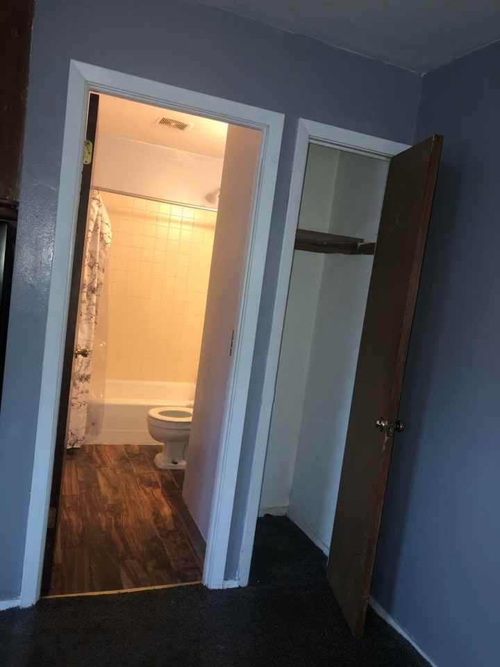 654 Stryker Ave - Photo 5 of 8
