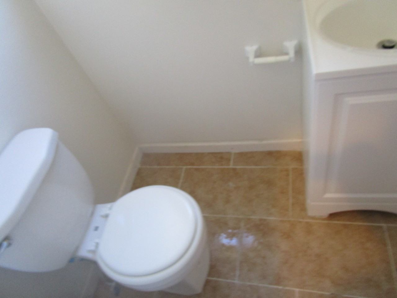 6954 Forrest Ave - Photo 5 of 8