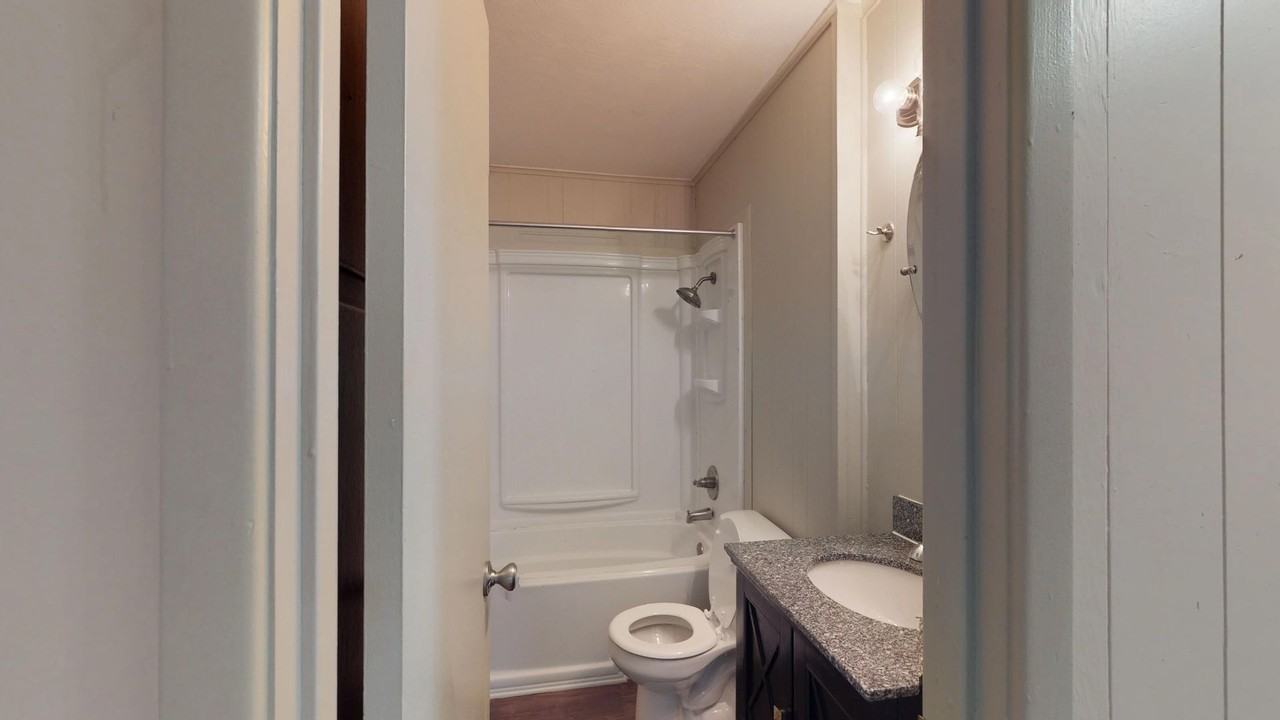 2702 Bolivar Street - Photo 7 of 11