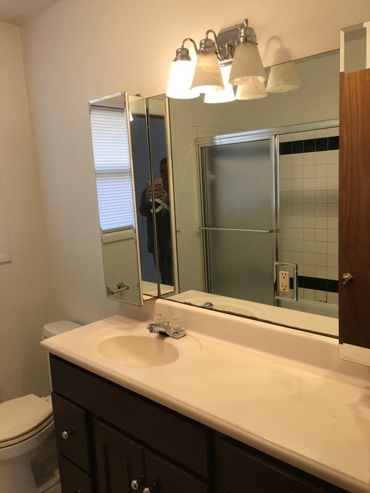 409 W Dogwood St - Photo 6 of 10