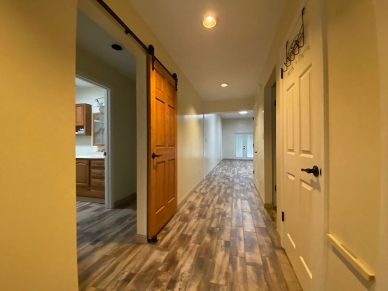 800 Mckenzie Lane - Photo 4 of 21