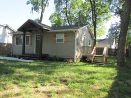 featured image of 107 Farris St Ne