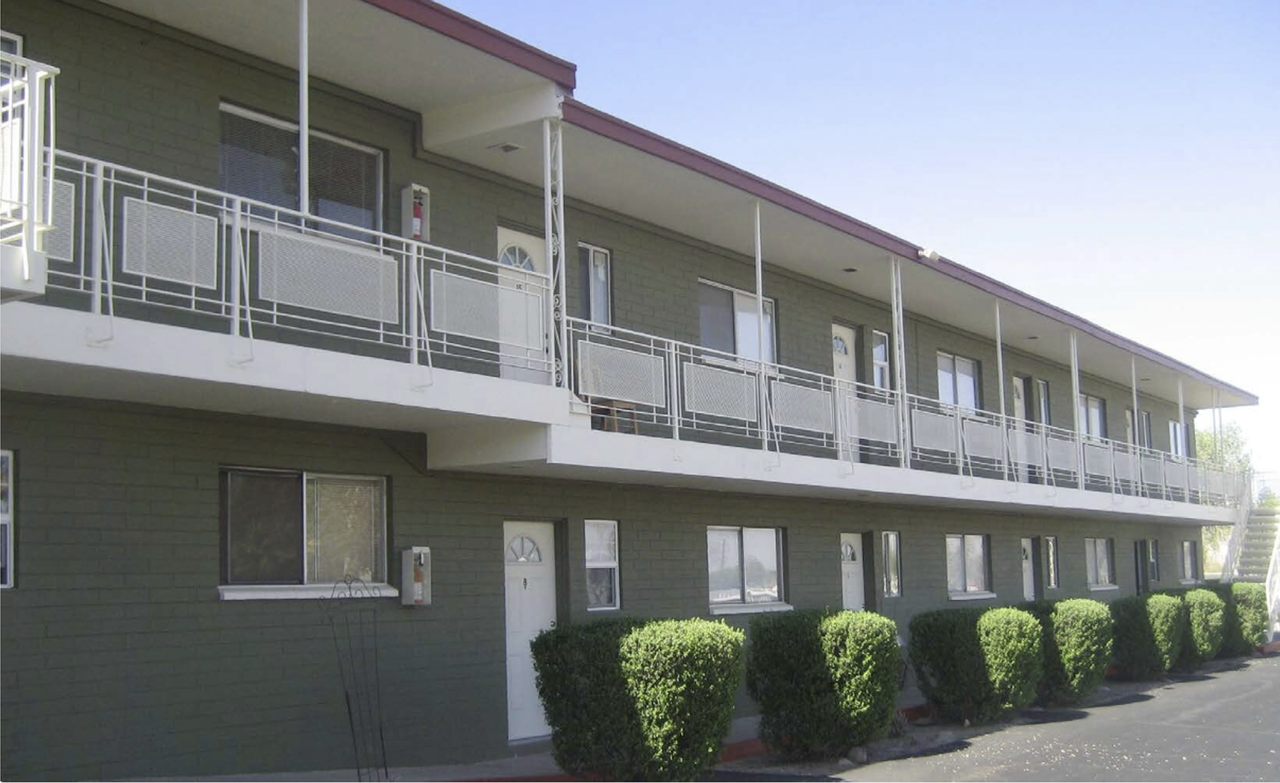 Casa Verde Apartments - Photo 4 of 23