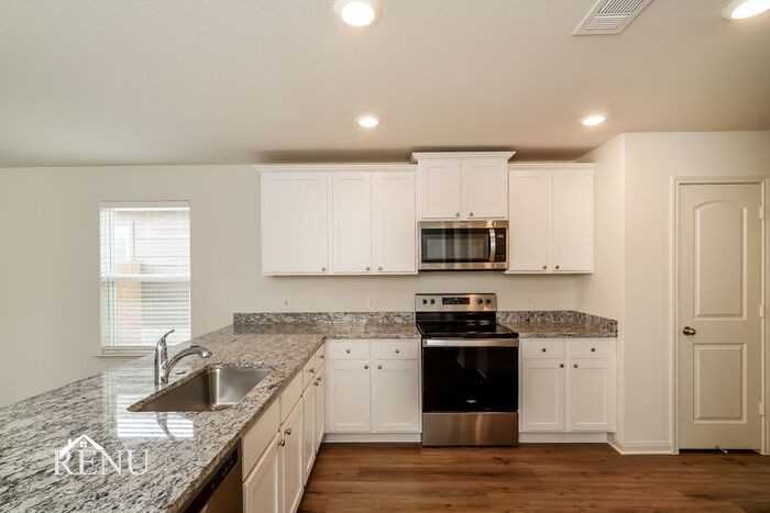 324 Sunnymeade Lane - Photo 4 of 19