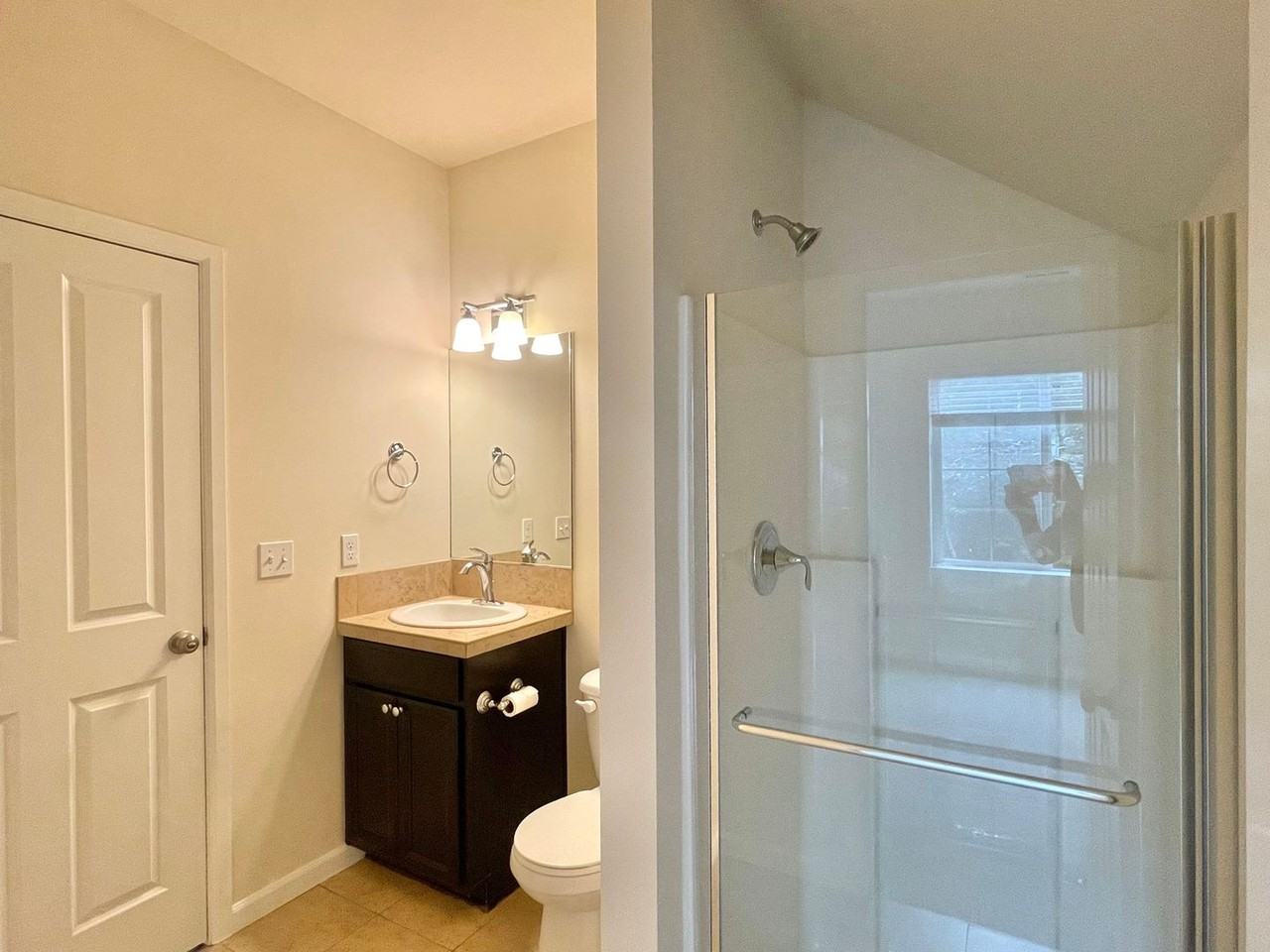 7708 Ne 201st Pl - Photo 6 of 27